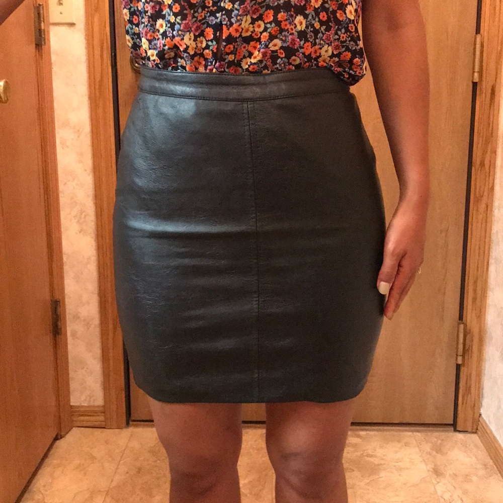 Leather skirt